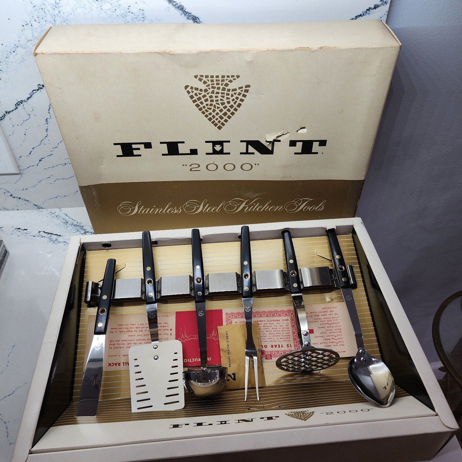Vintage NOS Ekco Flint 2000 Stainless Steel Utensil Set 7 Pc w/ Rack Vintage NOS Ekco Flint 2000 Stainless Steel Utensil Set 7 Pc w/ Rack