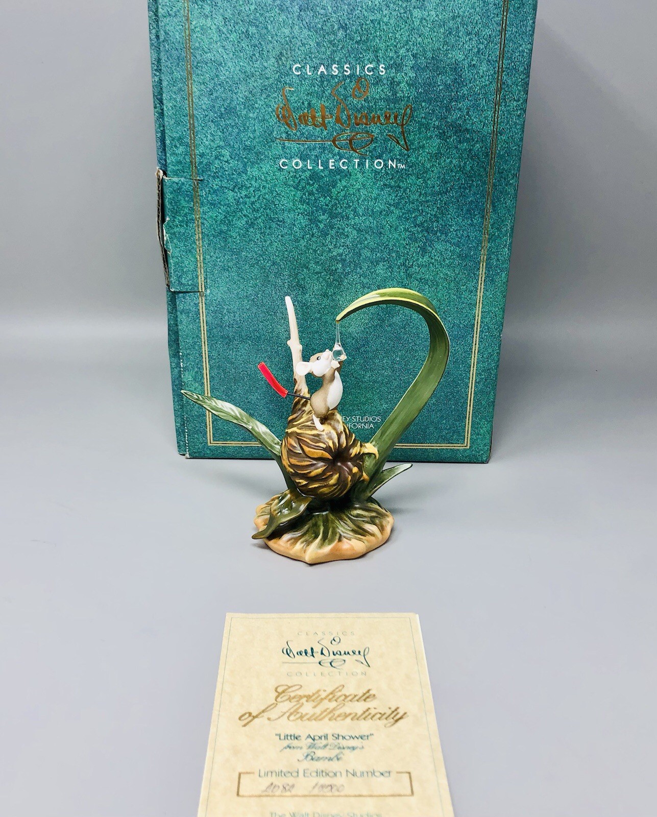 WDCC Bambi Little April Shower Field Mouse Crystal Drop 50th LE NIB w/ COA WDCC Bambi Little April Shower Field Mouse Crystal Drop 50th LE NIB w/ COA