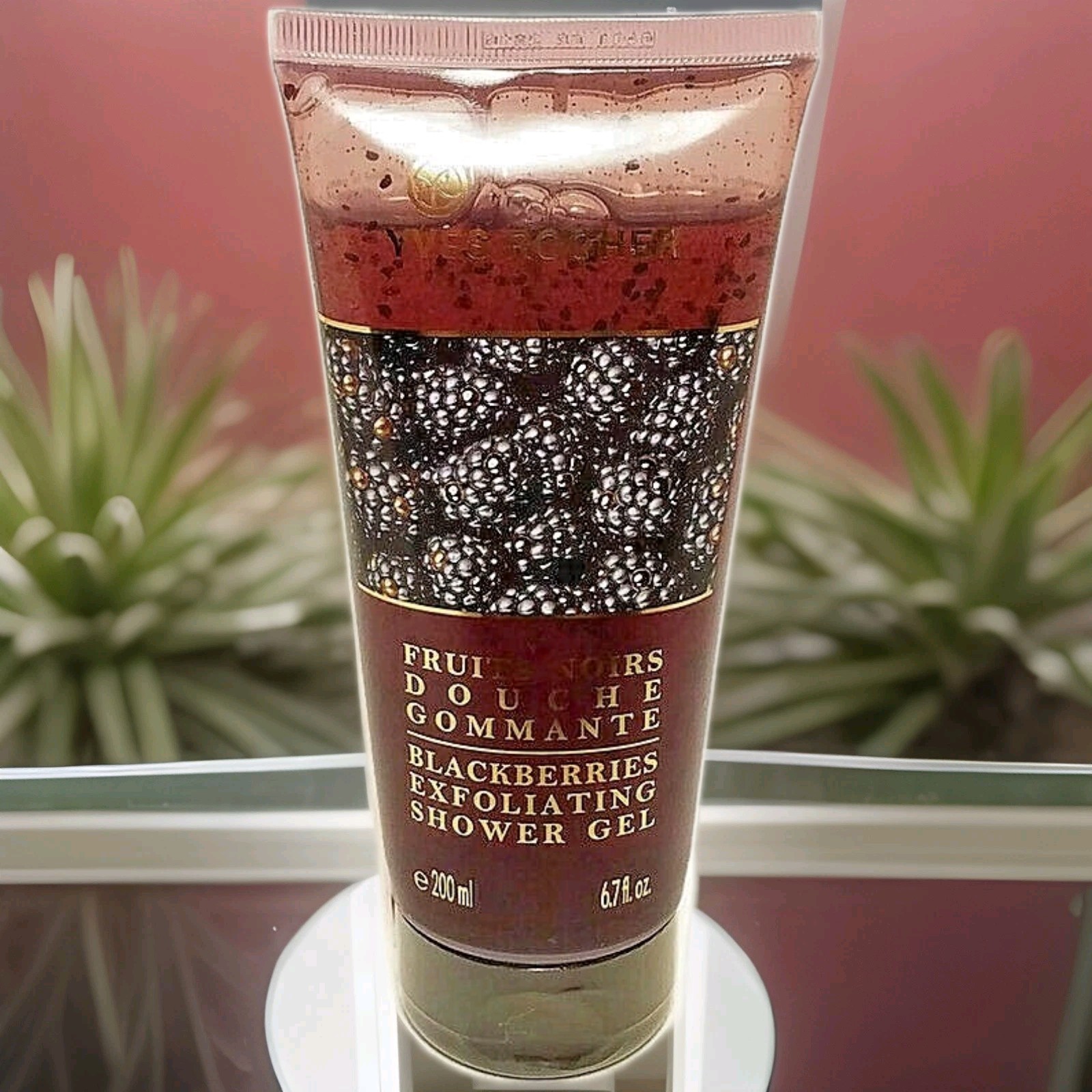 RETIRED Yves Rocher BLACKBERRIES EXFOLIATING BATH SHOWER GEL Women 6.7 fl oz RETIRED Yves Rocher BLACKBERRIES EXFOLIATING BATH SHOWER GEL Women 6.7 fl oz