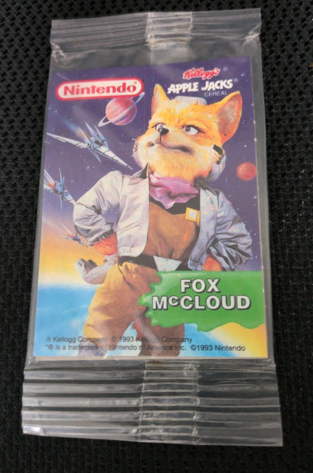 Kellogg's Apple Jacks Star Fox Fox McCloud Non-Sport Trading Card (1993) SEALED Kellogg's Apple Jacks Star Fox Fox McCloud Non-Sport Trading Card (1993) SEALED