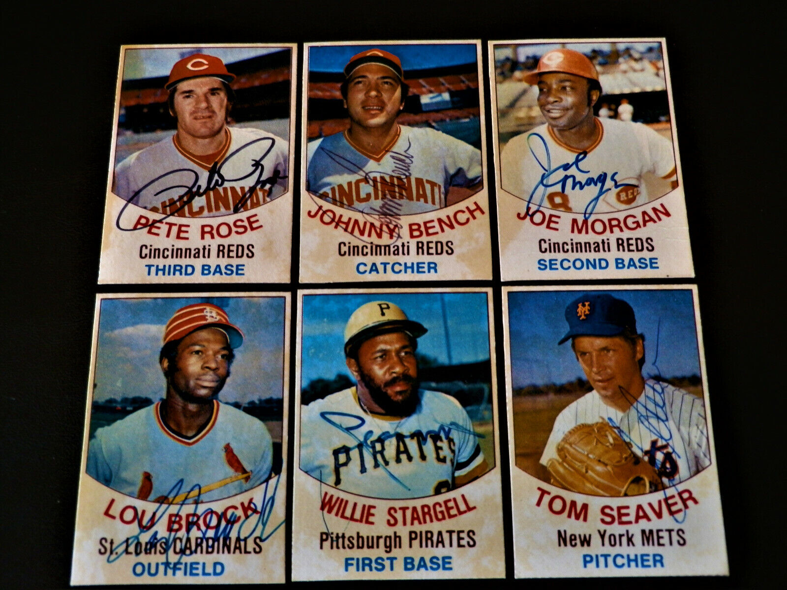 (43) 1977 Hostess Twinkies HOF Baseball Card Autographed Near Complete Set Lot