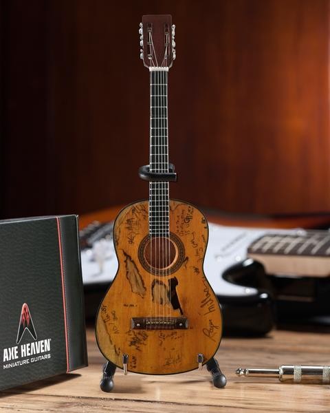 AXE HEAVEN Willie Nelson “Trigger” Acoustic MINIATURE Guitar Display Gift WN-302 AXE HEAVEN Willie Nelson “Trigger” Acoustic MINIATURE Guitar Display Gift WN-302