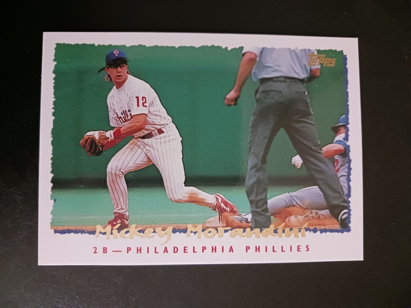 1995 Topps Baseball Cards Complete Your Set (#'s 1-200) 