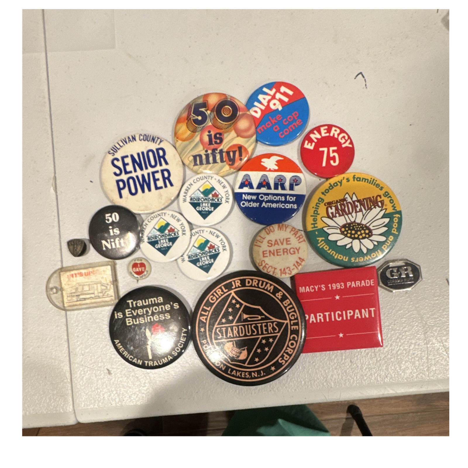 Pinback Button Lot Macy\'s Parade, AARP, Senior Power, Stardusters Pinback Button Lot Macy\'s Parade, AARP, Senior Power, Stardusters