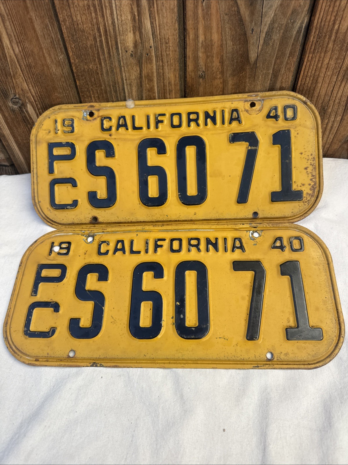 Vintage unrestored 1940 California License Plates Pair PCS6071 Rare Commercial Vintage unrestored 1940 California License Plates Pair PCS6071 Rare Commercial