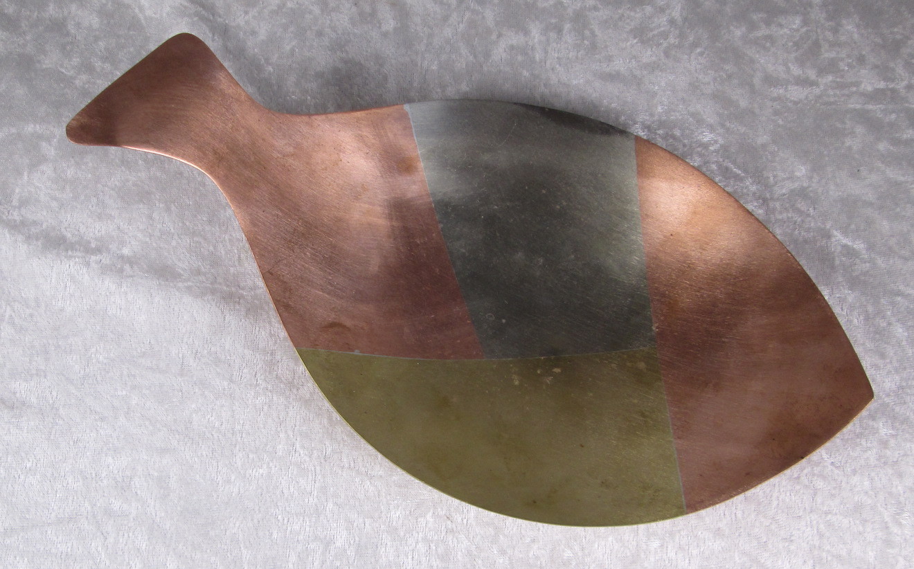 Vintage Mid Century Modern Fish Shaped Mixed Metal Dish Mexico Copper Brass Vintage Mid Century Modern Fish Shaped Mixed Metal Dish Mexico Copper Brass