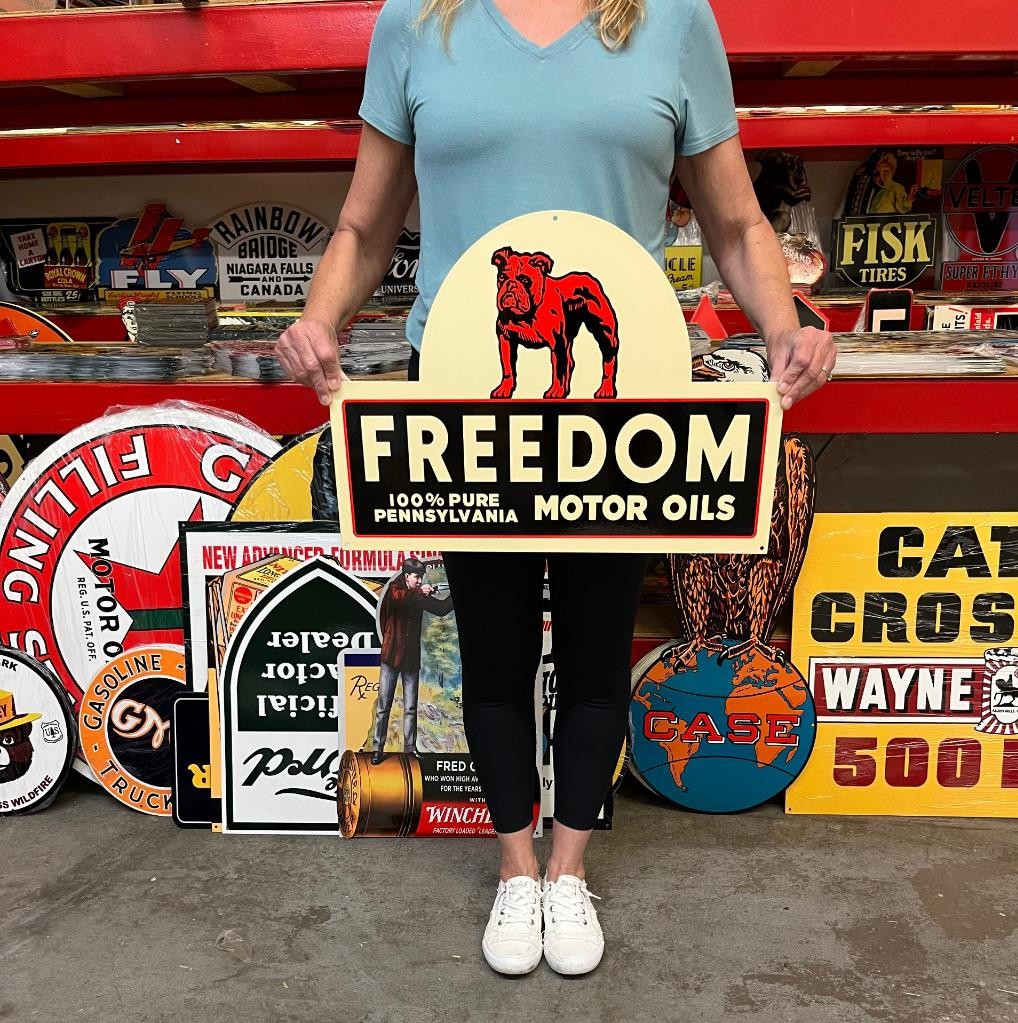 Vintage Style Metal Sign Freedom Motor Oil Bulldog NOT Porcelain 22x16 Made USA Vintage Style Metal Sign Freedom Motor Oil Bulldog NOT Porcelain 22x16 Made USA