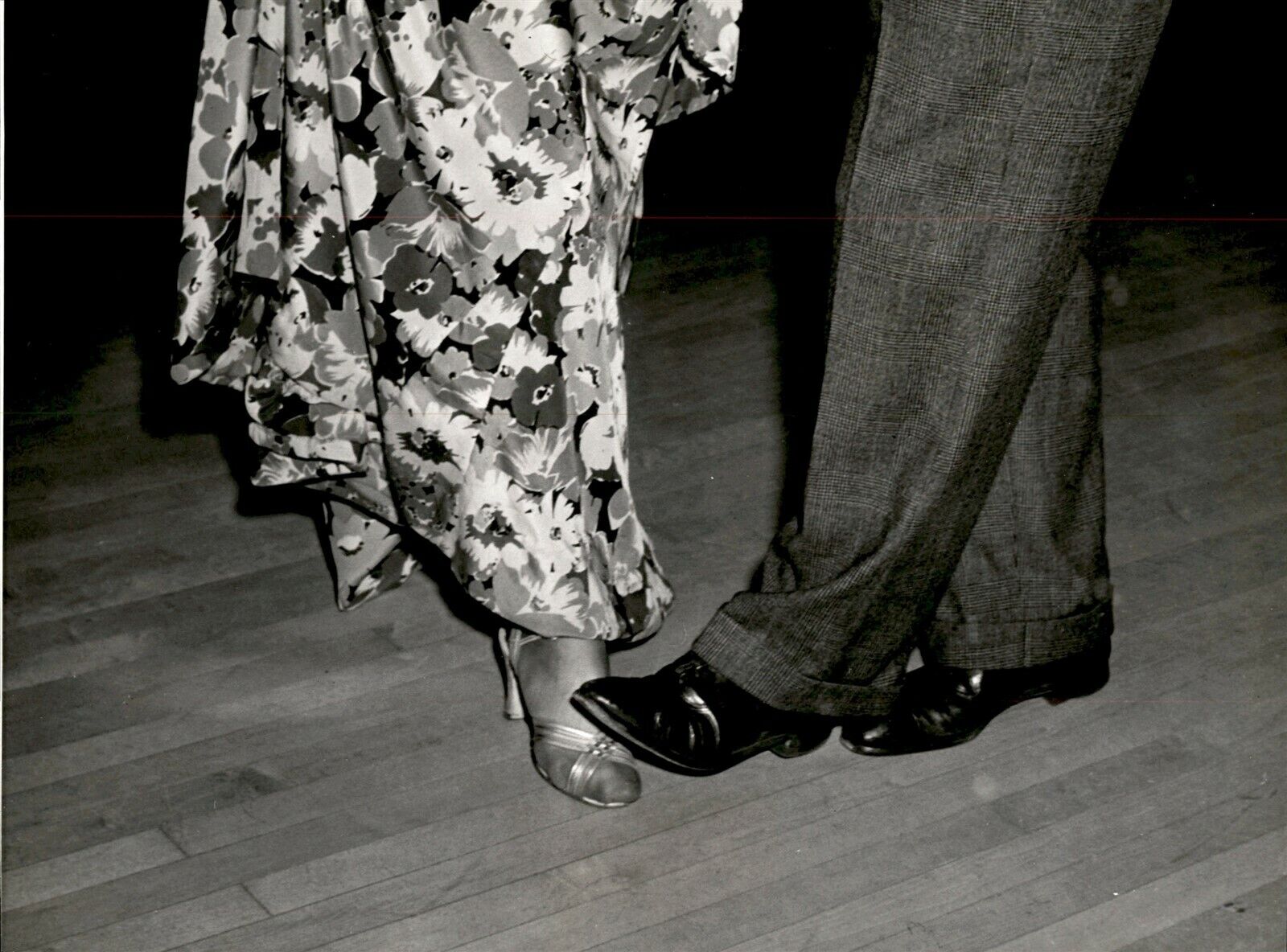 LD228 Original ACME Photo MAN STEPPING ON WOMAN'S TOES VINTAGE DANCING TIPS PSA