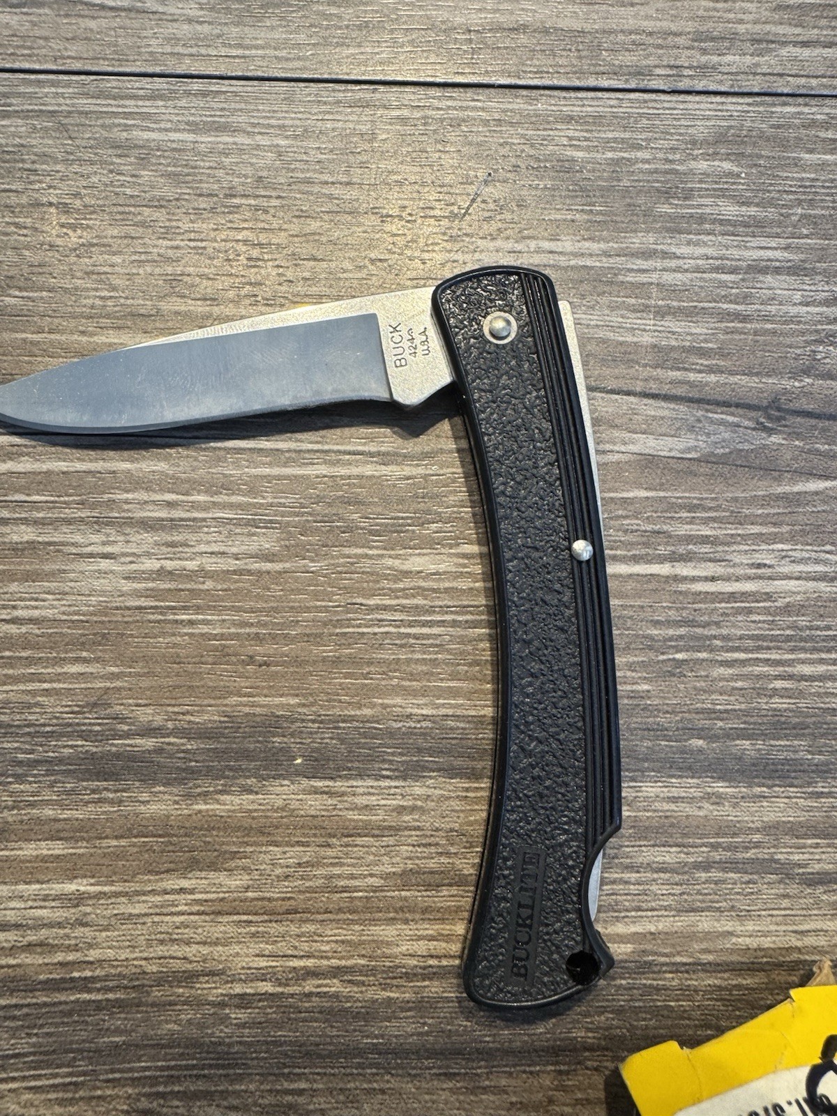 Buck Knife 2000s BuckLite 424 Folding Knife USA Black Handle New Buck Knife 2000s BuckLite 424 Folding Knife USA Black Handle New