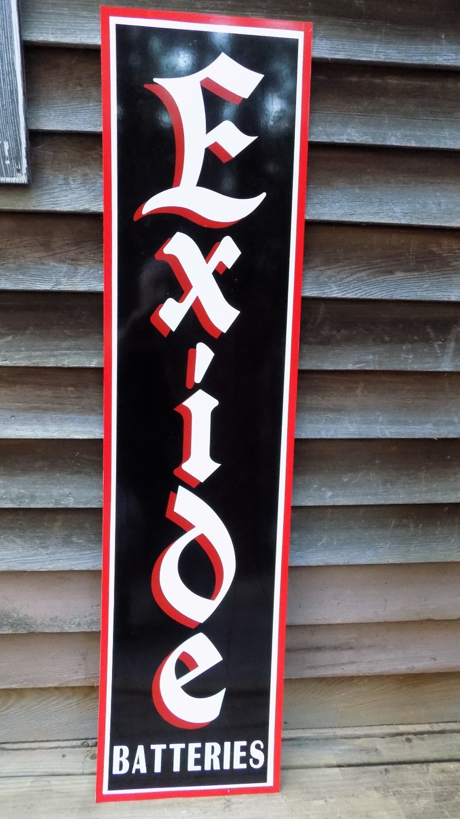 C.1930'S EXIDE BATTERIES 1'X46'' 3 COLOR METAL DEALER/SERVICE SIGN-GARAGE ART C.1930'S EXIDE BATTERIES 1'X46'' 3 COLOR METAL DEALER/SERVICE SIGN-GARAGE ART