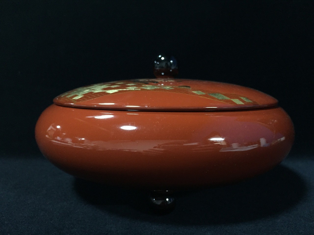 S1428 Vintage Japanese Lacquerware Lidded Candy Bowl Sweets Box Kashiki S1428 Vintage Japanese Lacquerware Lidded Candy Bowl Sweets Box Kashiki