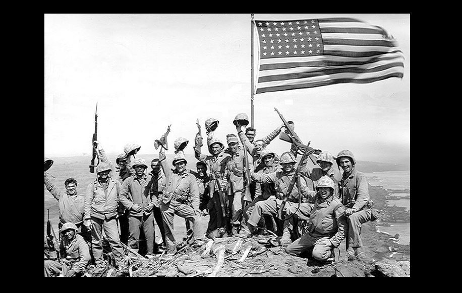 RARE 1945 Iwo Jima Flag Raising PHOTO Group After Raising, US Marine Navy Heroes RARE 1945 Iwo Jima Flag Raising PHOTO Group After Raising, US Marine Navy Heroes