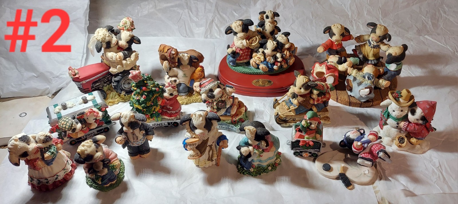 *DAMAGED* LOT #2 Mixed Lot of 16 Pieces Mary\'s Moo Moo\'s See Photos for Details *DAMAGED* LOT #2 Mixed Lot of 16 Pieces Mary\'s Moo Moo\'s See Photos for Details