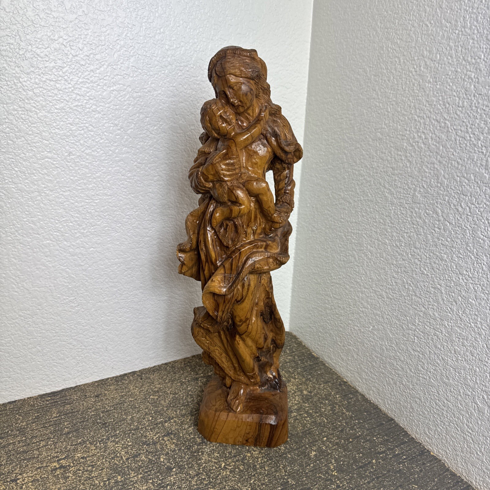 Vintage Virgin Mary and Baby Jesus Hand Carved Statue Olive Wood Holy Land