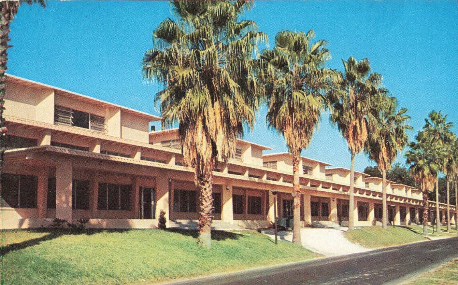 Lakeland Florida Southern College Girls Dormitory, Vintage Postcard