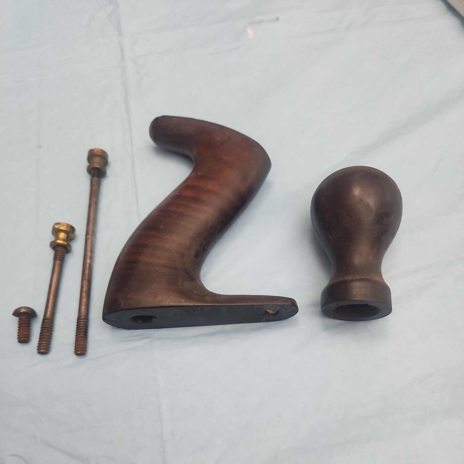Vintage Hardwood Knob and Tote from a Bailey No. 5 with Mounting Hardware Vintage Hardwood Knob and Tote from a Bailey No. 5 with Mounting Hardware
