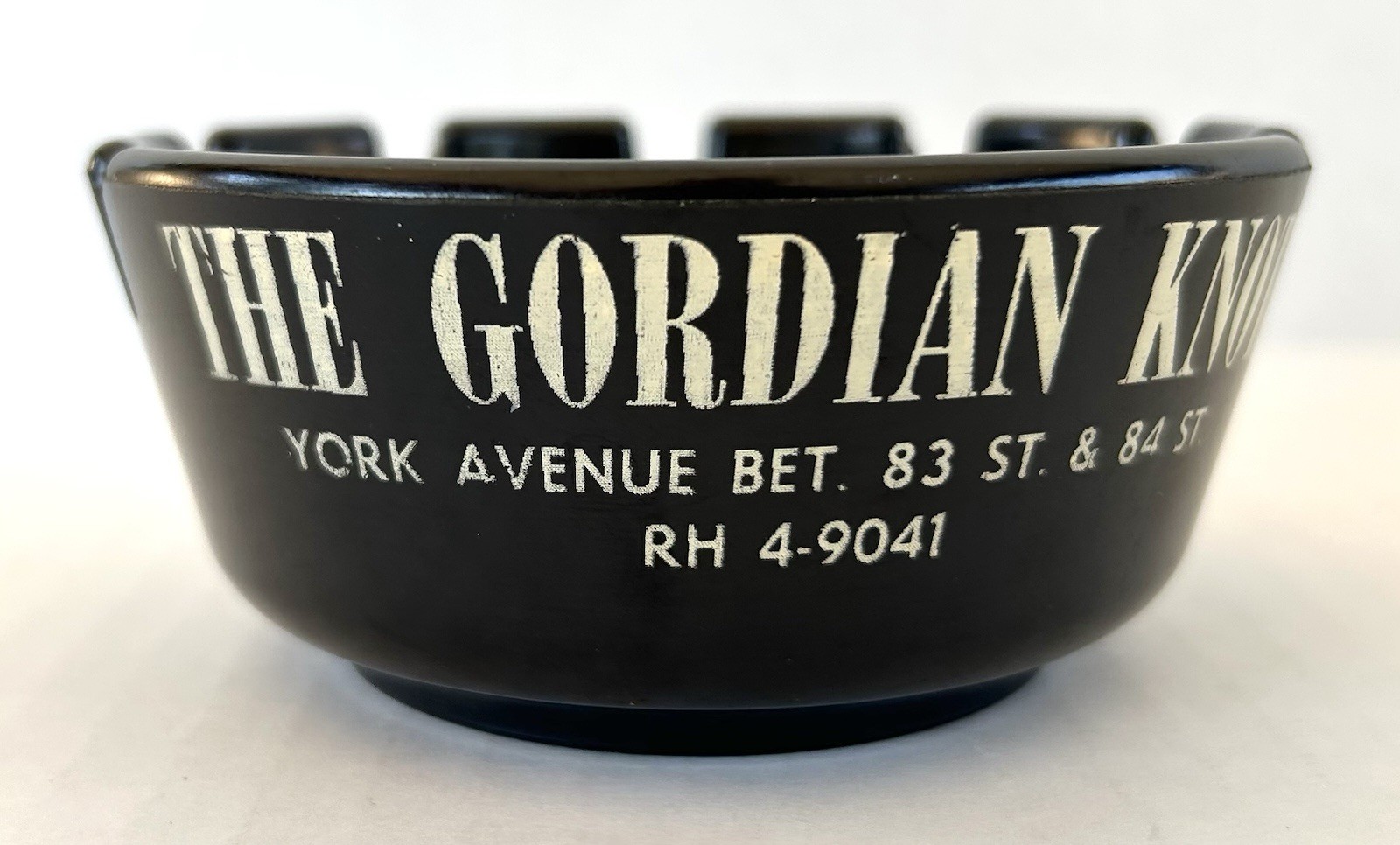 Bakelite Ashtray The Gordian Knot New York City Restaurant Vintage 1960\'s Bakelite Ashtray The Gordian Knot New York City Restaurant Vintage 1960\'s
