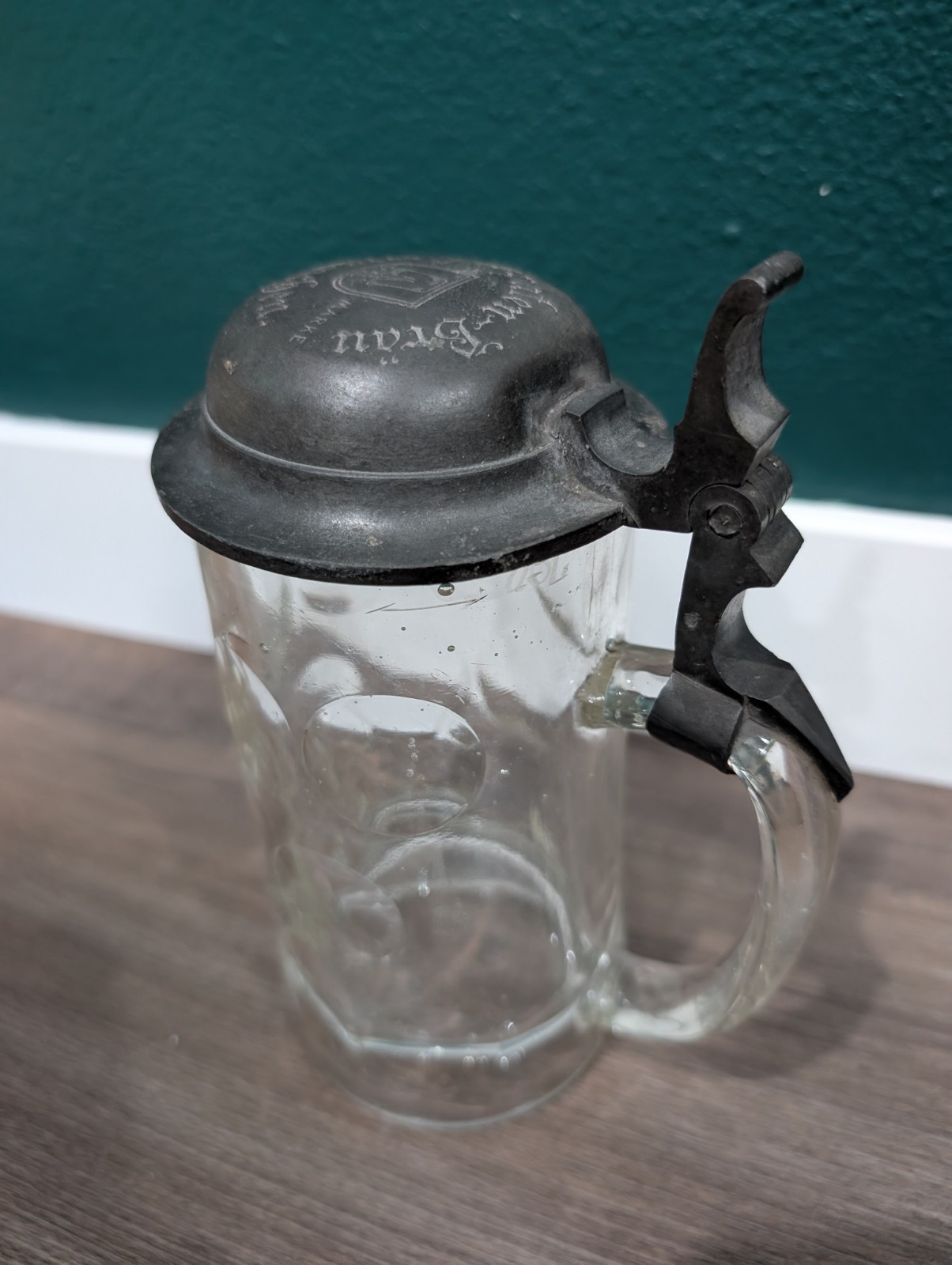 Antique 1900's Bubble Glass Pewter German Lidded Spaten-Bräu München Beer Stein Antique 1900's Bubble Glass Pewter German Lidded Spaten-Bräu München Beer Stein