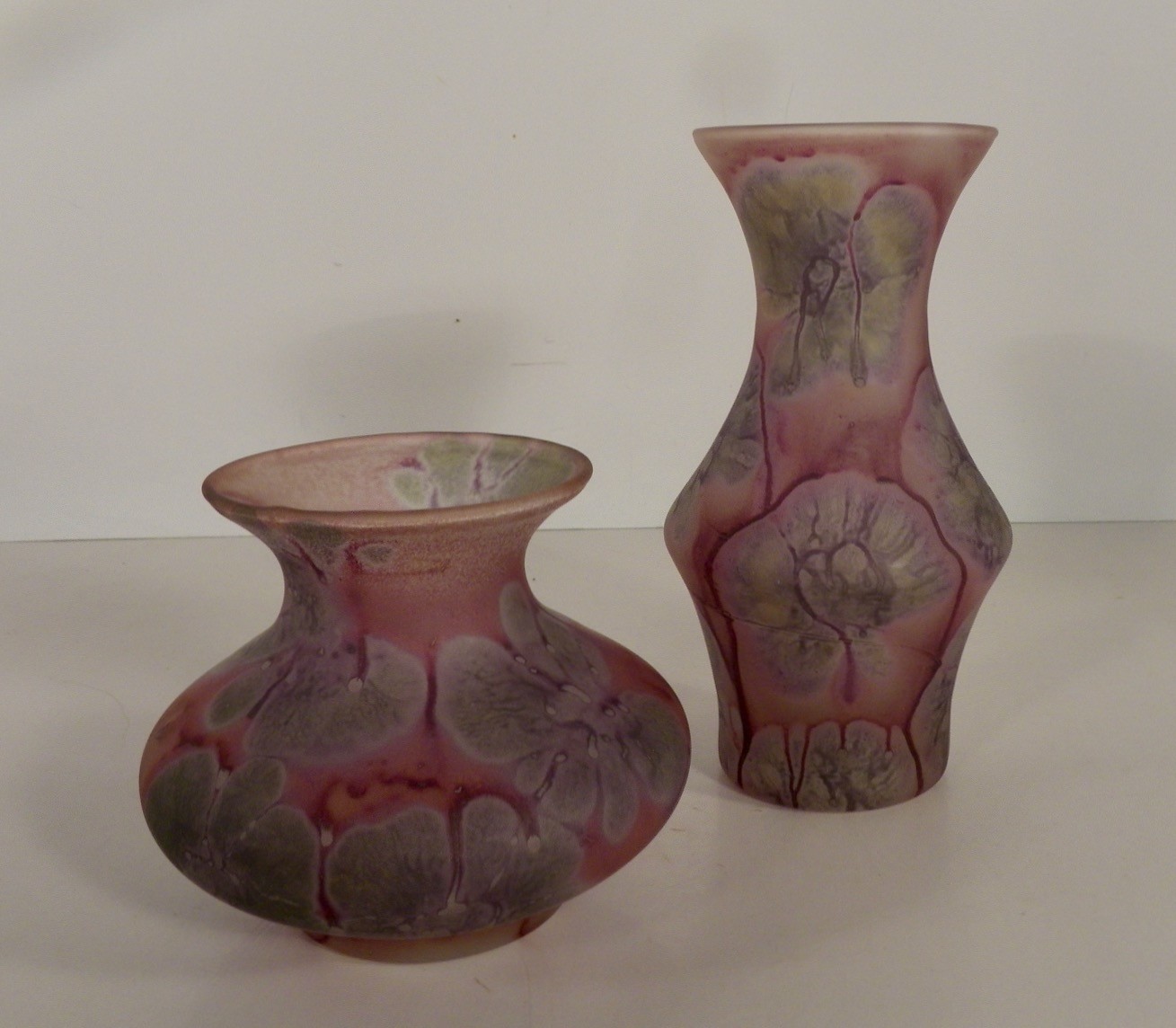 2 Vintage Kera Suchit Art Glass Bud Vase (s) Yehud Israel Satin Purple Abstract