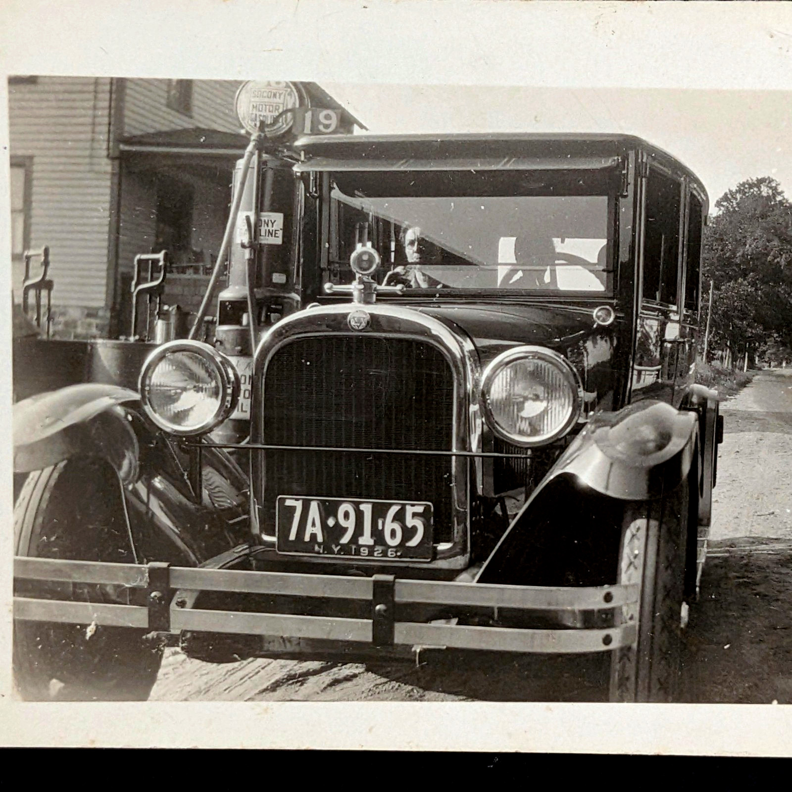 1926 Automobile Photo Front View Of Car Next To Socony Handcrank Gas Pump NY 1926 Automobile Photo Front View Of Car Next To Socony Handcrank Gas Pump NY