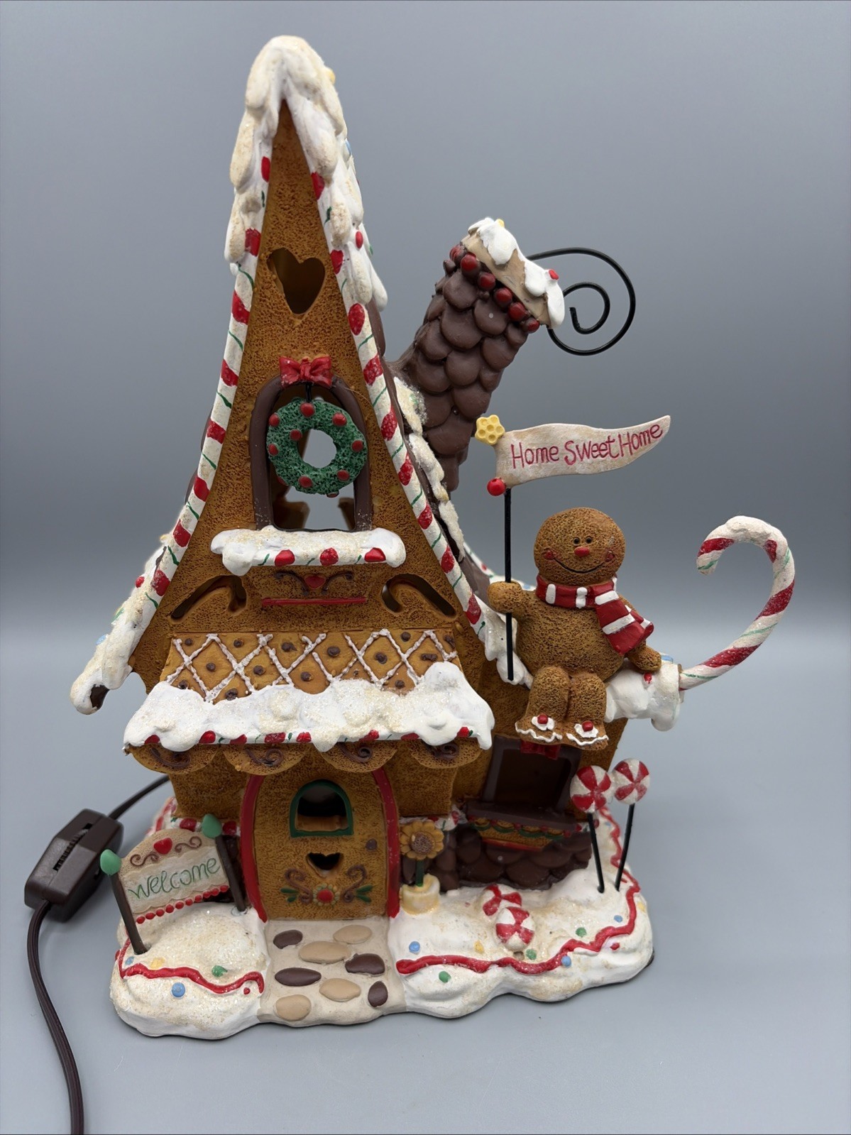 Vintage Crazy Mountain Christmas Gingerbread House Lighted w/Plug & Switch 9.5