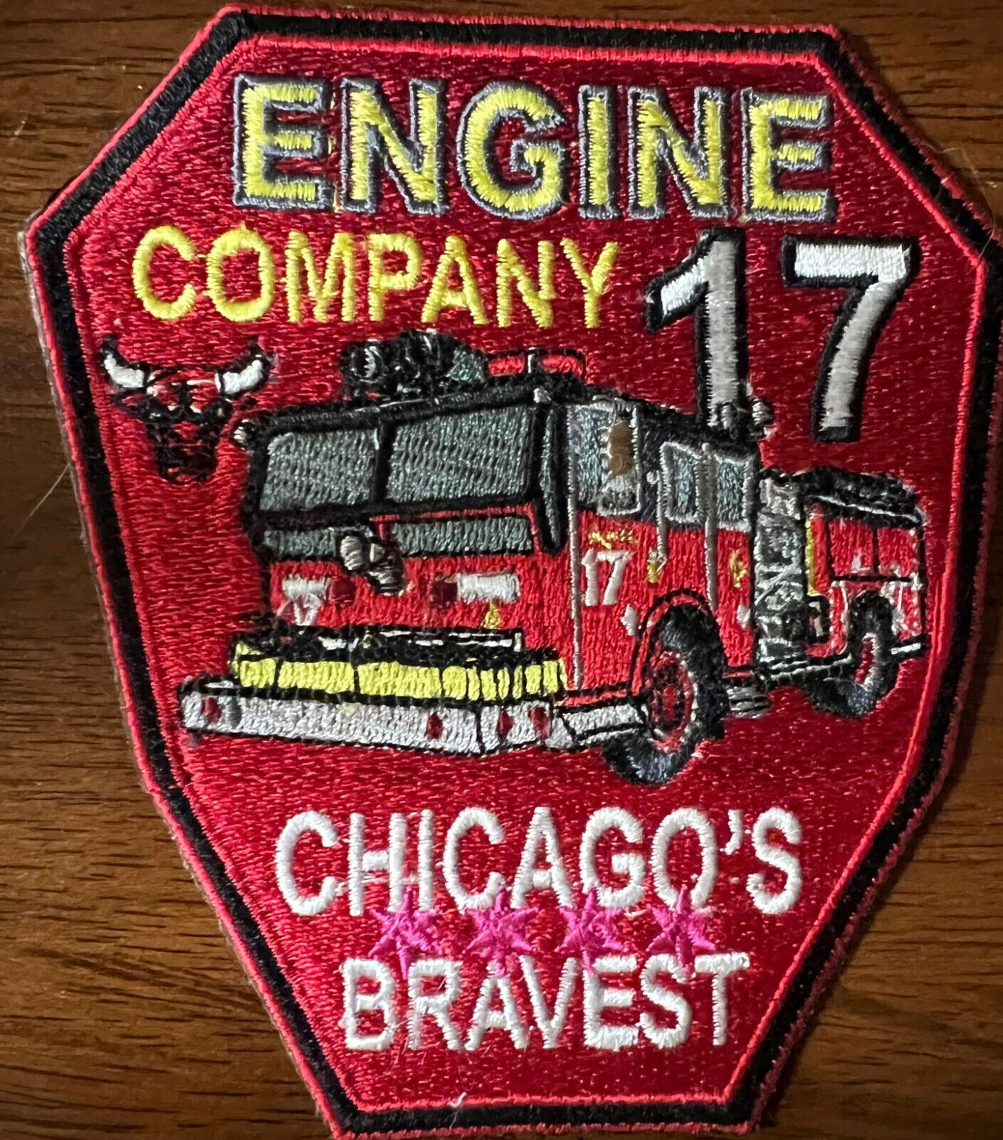 CHICAGO FIRE DEPT ENGINE COMPANY 17 PATCH CHICAGO'S BRAVEST - NEW
