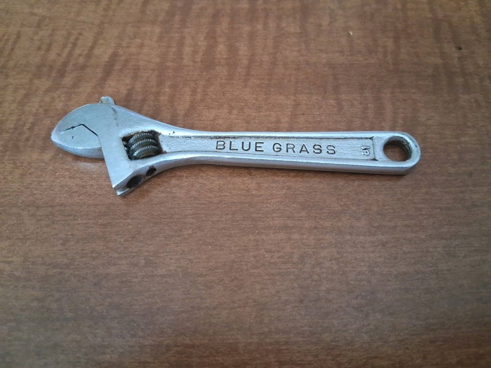 Vintage Blue Grass Brand 4 Inch Adjustable Wrench No. 265-4 Belknap Hardware... Vintage Blue Grass Brand 4 Inch Adjustable Wrench No. 265-4 Belknap Hardware...