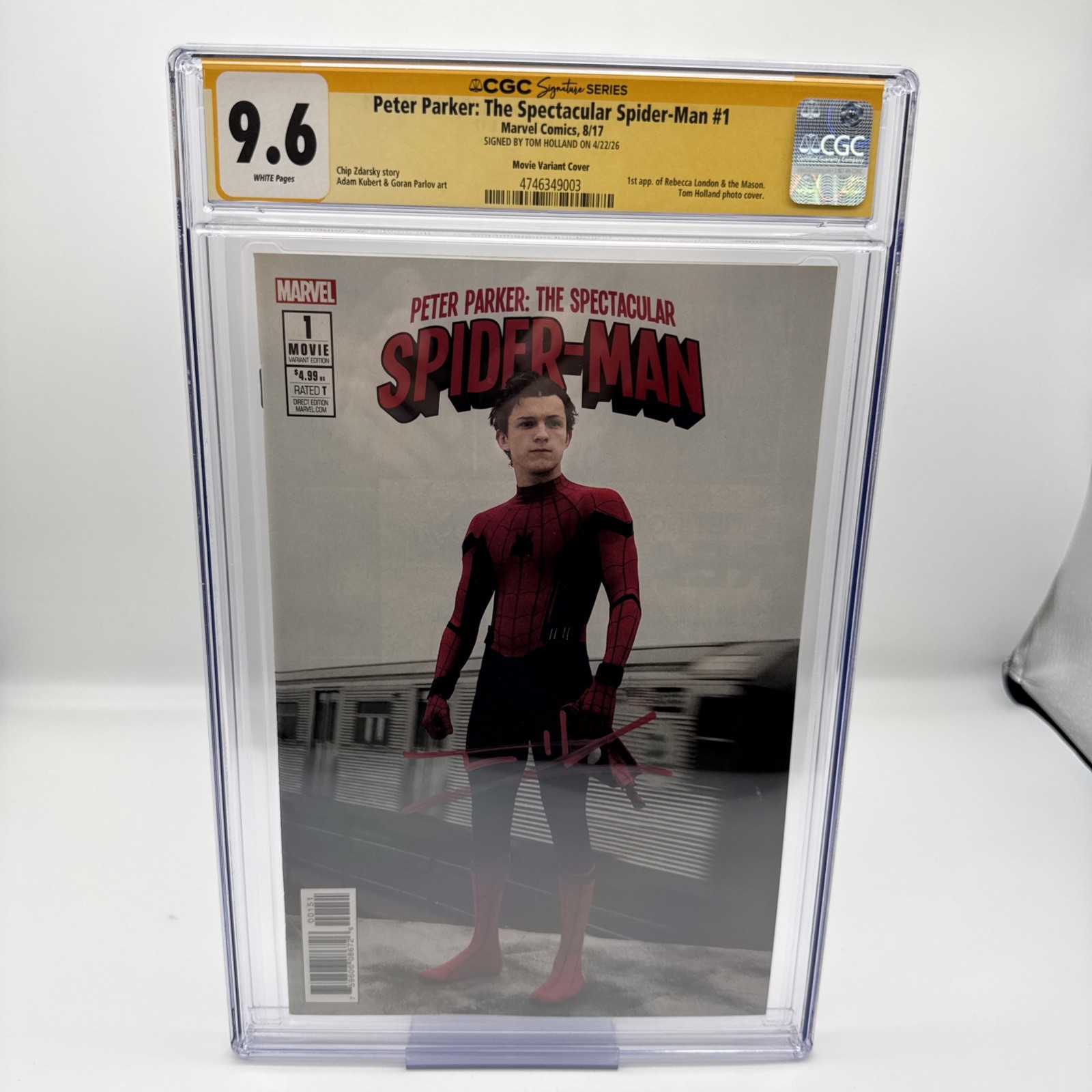 Spectacular Spider-Man #1 Signed Tom Holland Movie Photo Cover AUTO CGC 9.6 SS Spectacular Spider-Man #1 Signed Tom Holland Movie Photo Cover AUTO CGC 9.6 SS