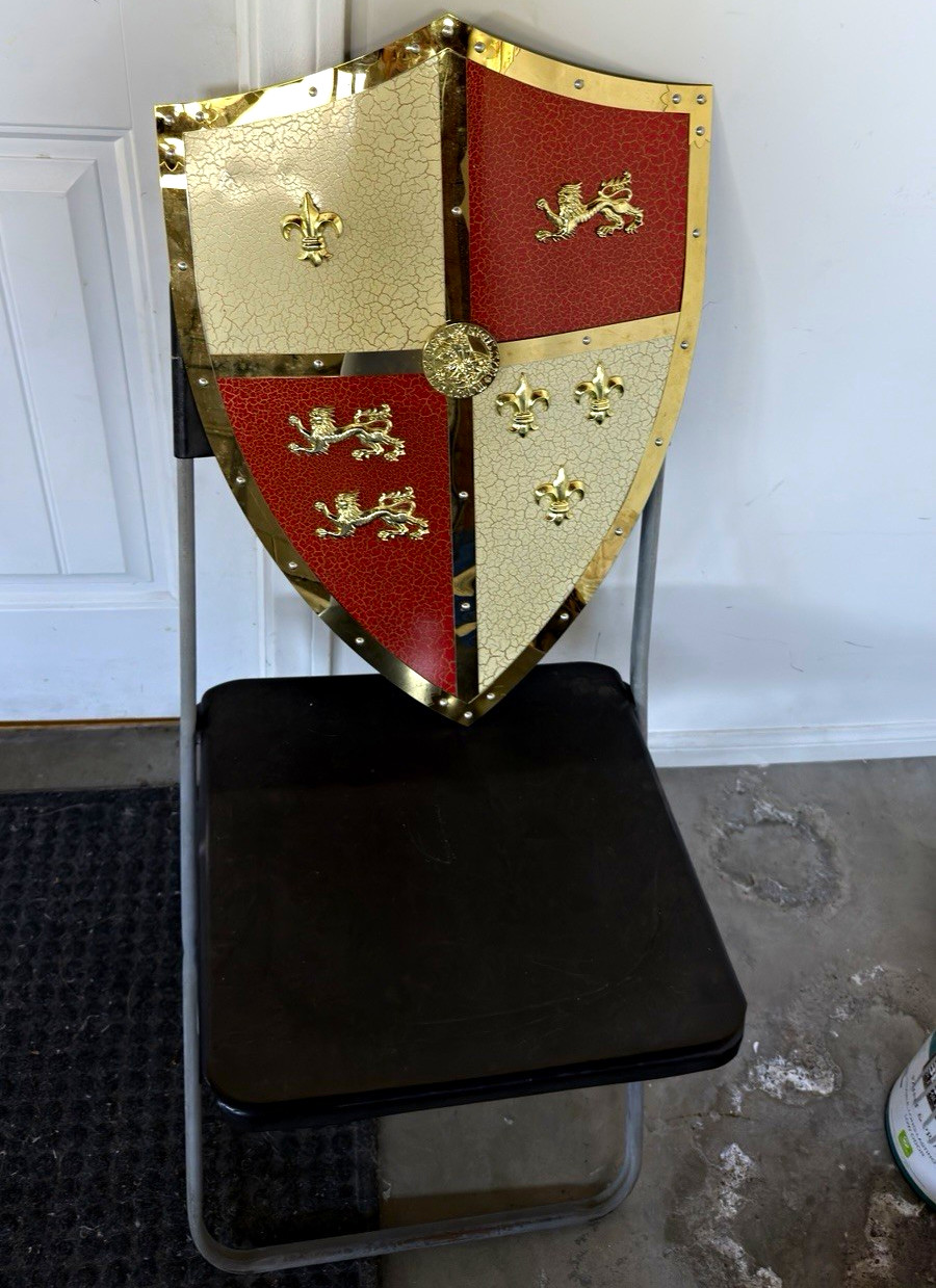 Decorative Medieval-Style Metal Shield Wall Mount Plaque Red & Gold Decorative Medieval-Style Metal Shield Wall Mount Plaque Red & Gold