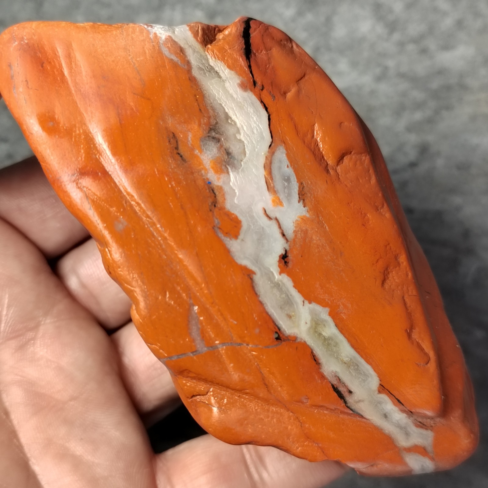 230g Beautiful Natural Stone Polished Red Jasper Mineral Specimen Display Piece