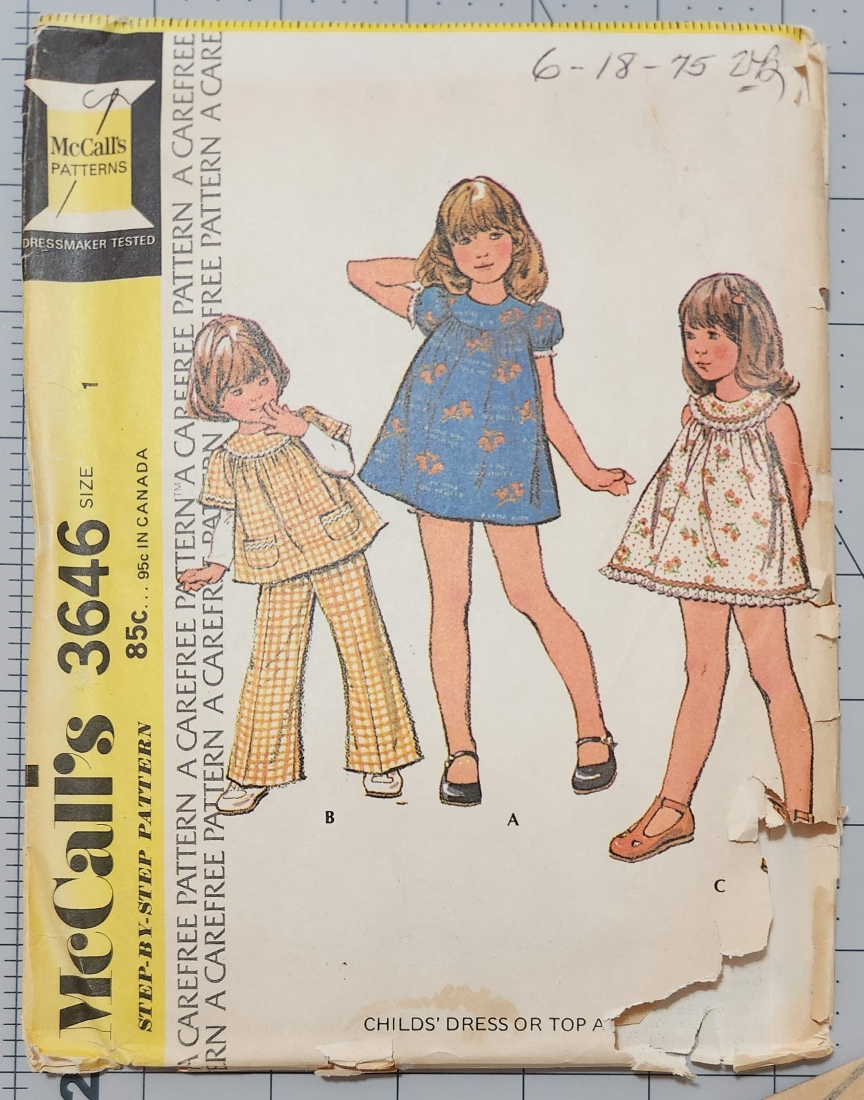 Vintage 1973 McCall\'s Child\'s Dress or Top and Pants Pattern 3646 Size 1 UNCUT Vintage 1973 McCall\'s Child\'s Dress or Top and Pants Pattern 3646 Size 1 UNCUT