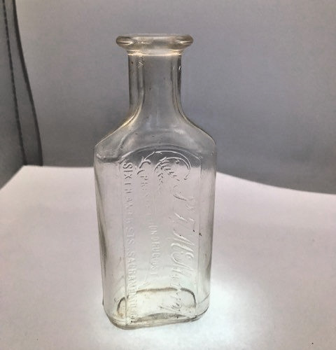 Sacramento CA 1890\'s era Pharmacy Bottle: P.F. McMorry/Prescription Druggist