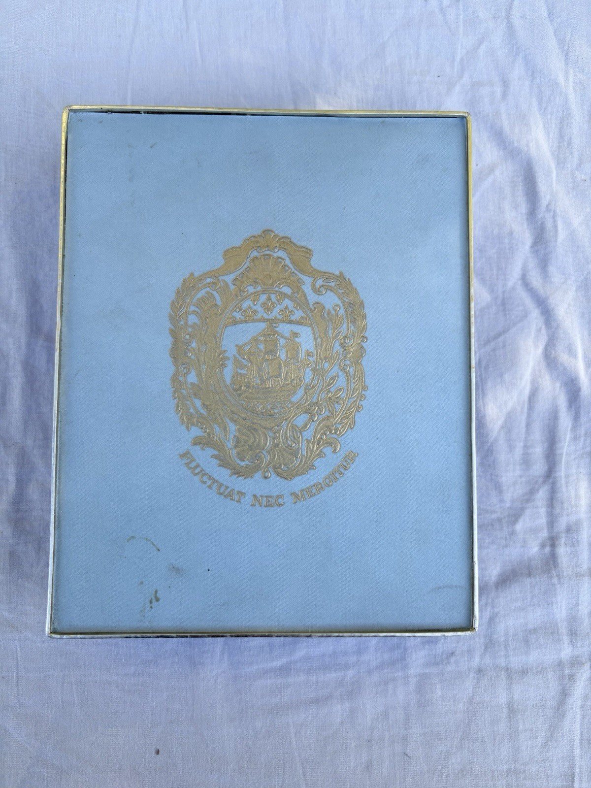Antique Bourjois Soir de Paris Perfume Box 2 Vintage Blue Bottles No. 3598 Antique Bourjois Soir de Paris Perfume Box 2 Vintage Blue Bottles No. 3598