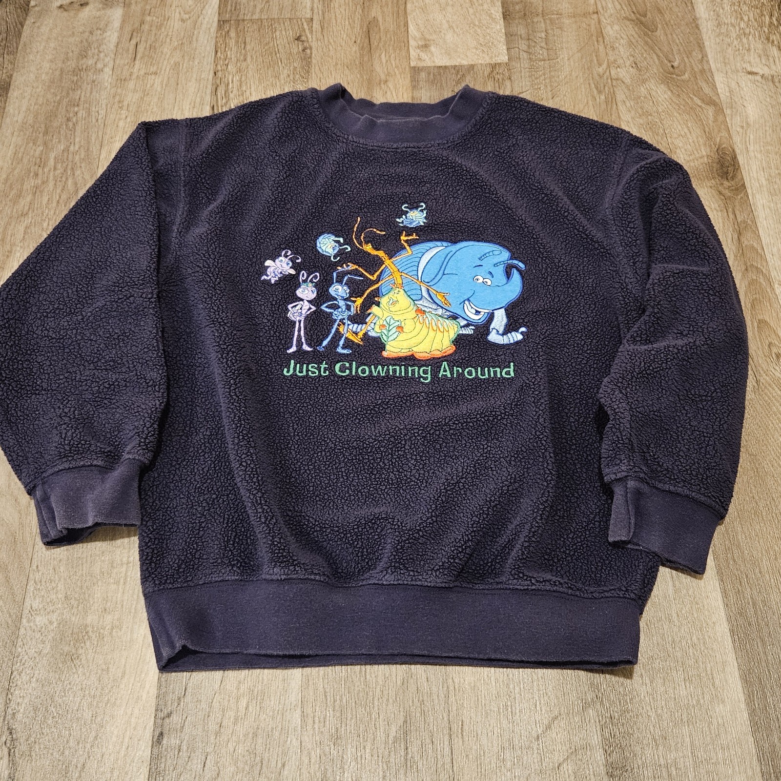 RARE Vtg 98 Disney Pixar A Bugs Life Crew Sweatshirt Just Clowning Around Boys L