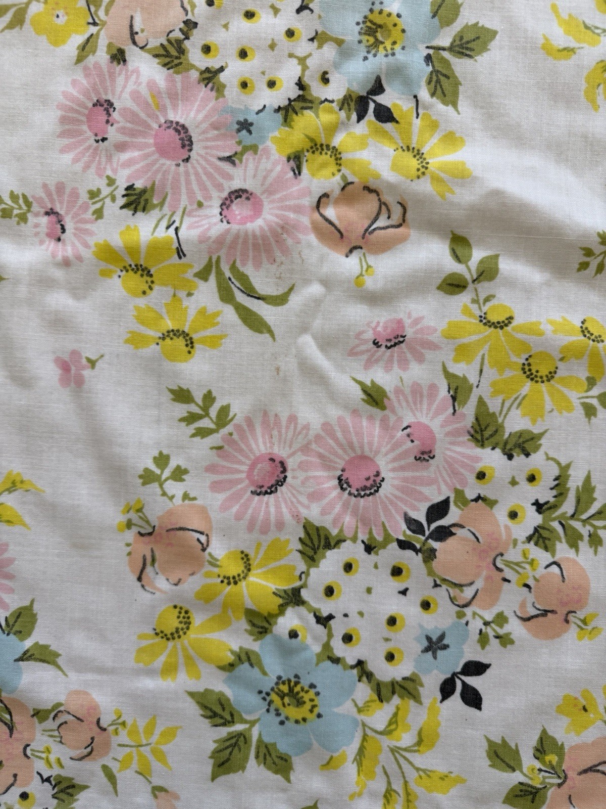 Vintage Pequot No Iron Muslin Flower Floral Cottagecore Twin Flat Sheet Crafter Vintage Pequot No Iron Muslin Flower Floral Cottagecore Twin Flat Sheet Crafter