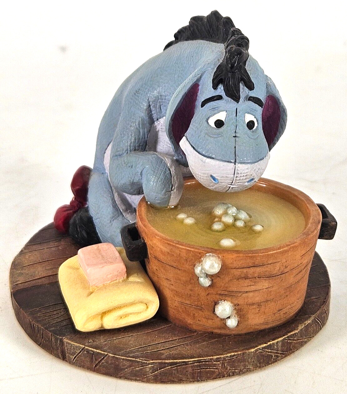 Simply Pooh Figurine Eeyore I Wish I Could Start The Day In a Bubbly Way Display