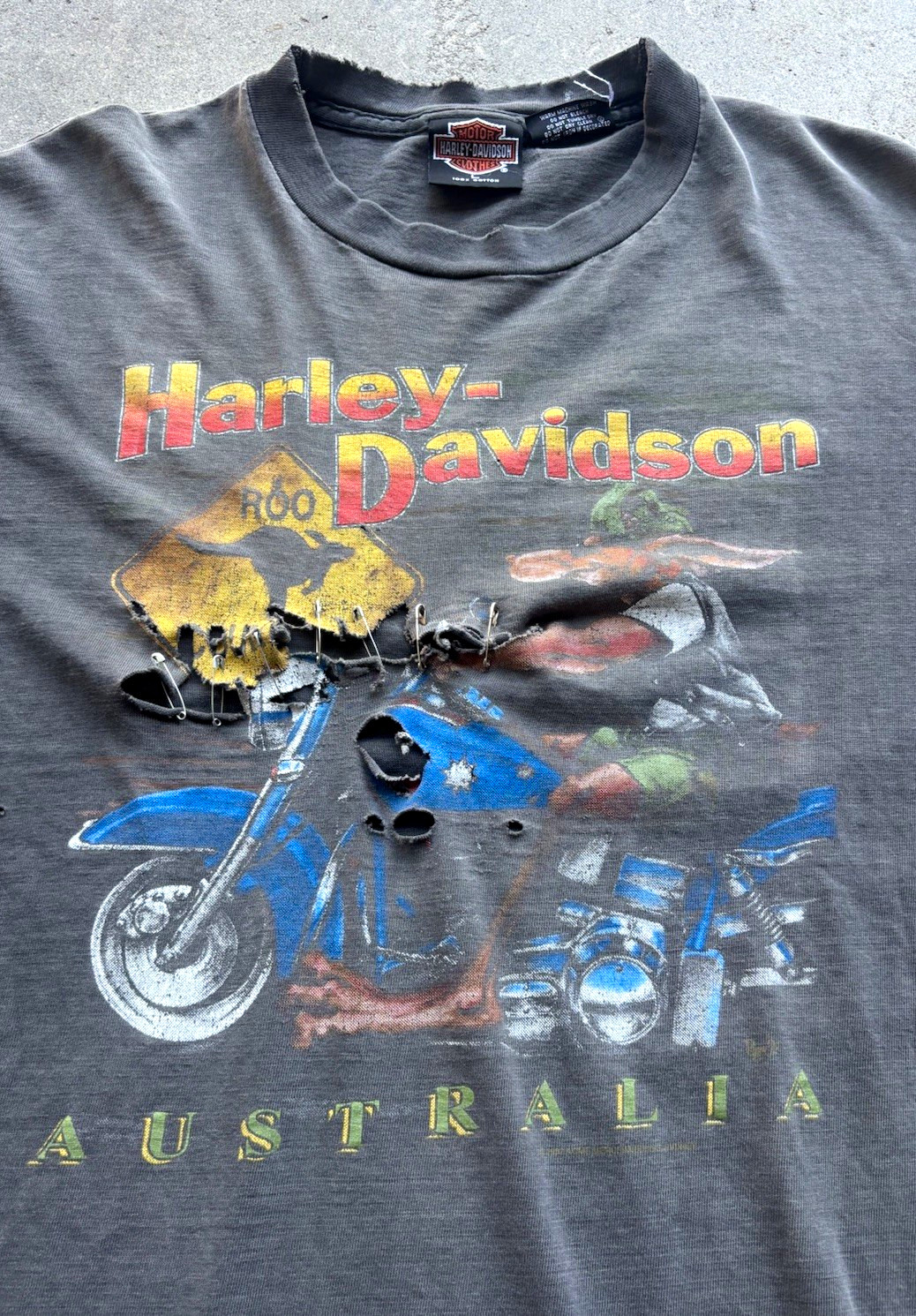 Vintage 90s faded black distressed Harley Davidson Australia safety pin tshirt L Vintage 90s faded black distressed Harley Davidson Australia safety pin tshirt L