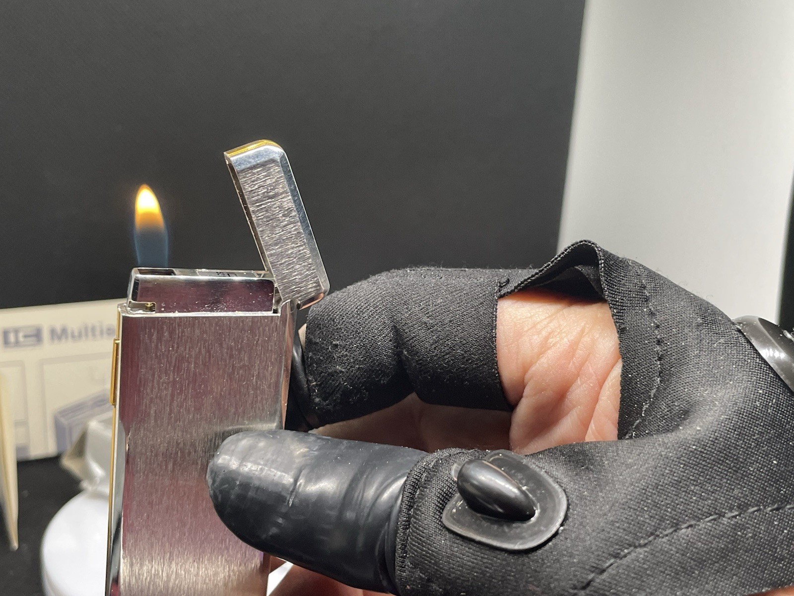 Vintage Working Maruman IC Spencer Lighter Rare Sold As Is Vintage Working Maruman IC Spencer Lighter Rare Sold As Is