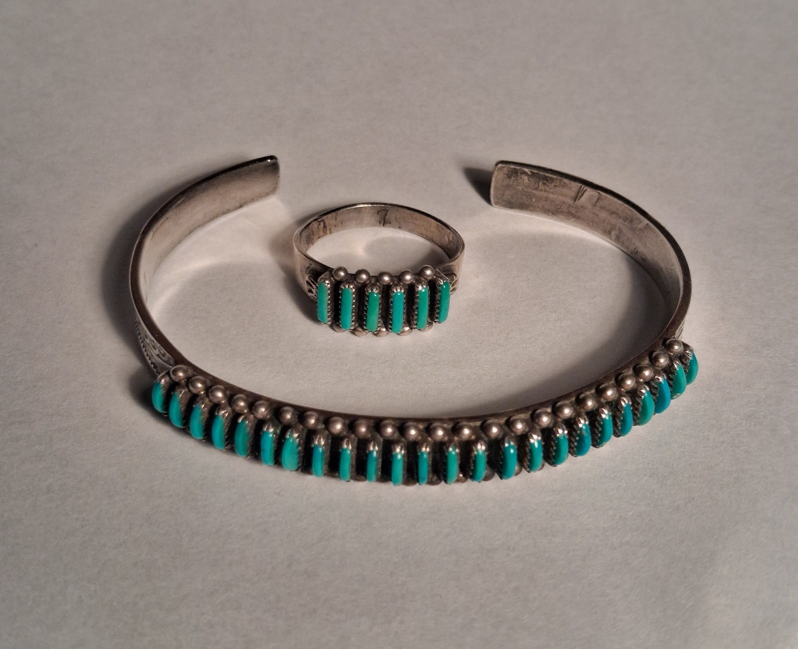 Vintage Zuni Turquoise Needlepoint Silver Cuff Bracelet Matching Ring Hallmarks
