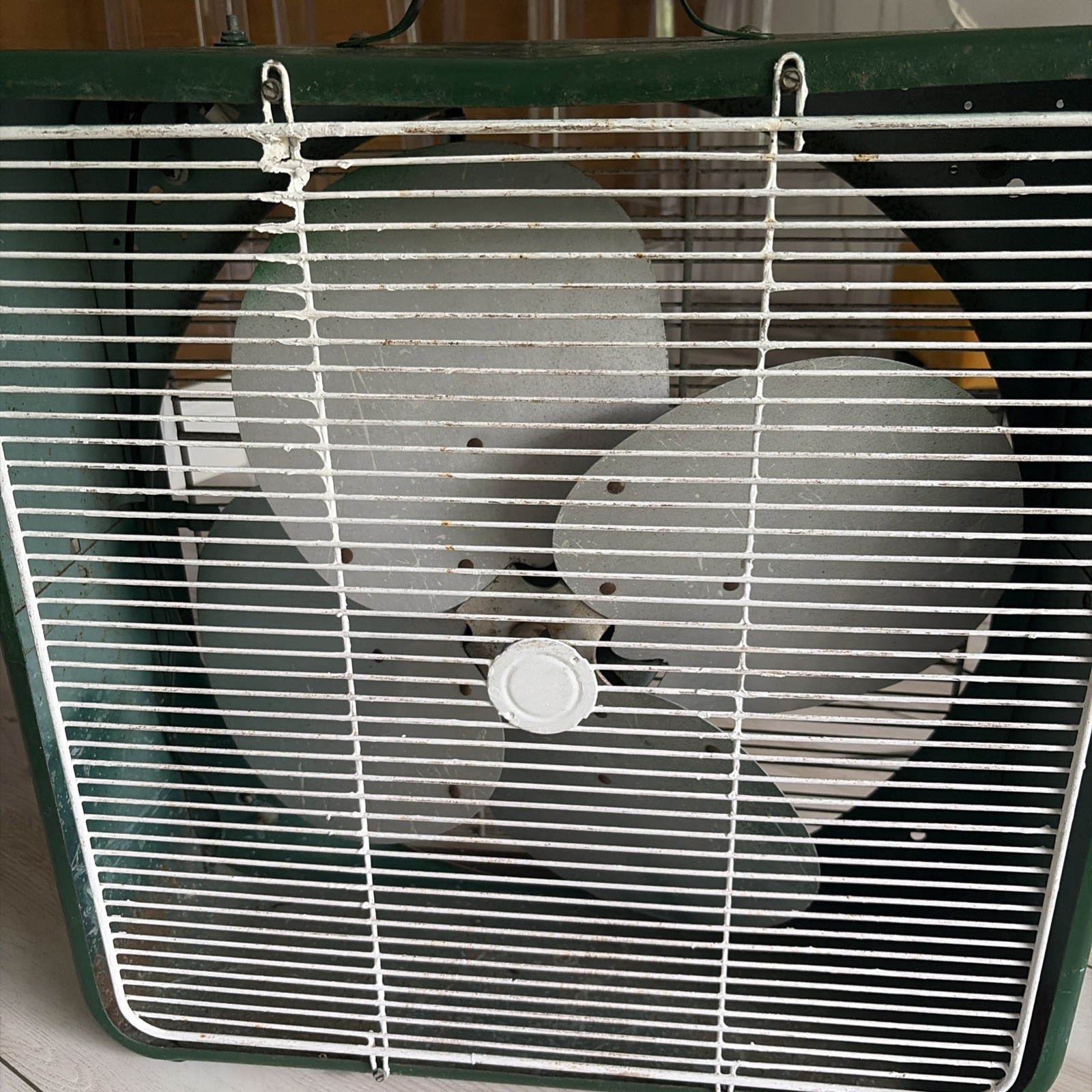 Vintage 22 Inch Oscillating Box Fan A Monster Works 2 Speeds Needs TLC Read Vintage 22 Inch Oscillating Box Fan A Monster Works 2 Speeds Needs TLC Read
