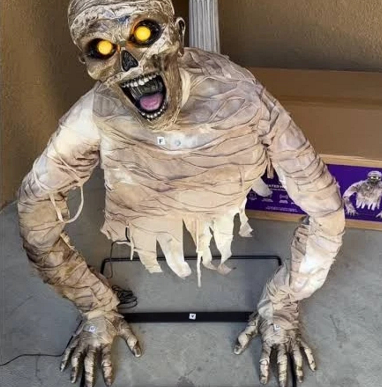Haunted Living 3Ft Animated Moaning Mummy Animatronic Halloween Prop 2026 NIB