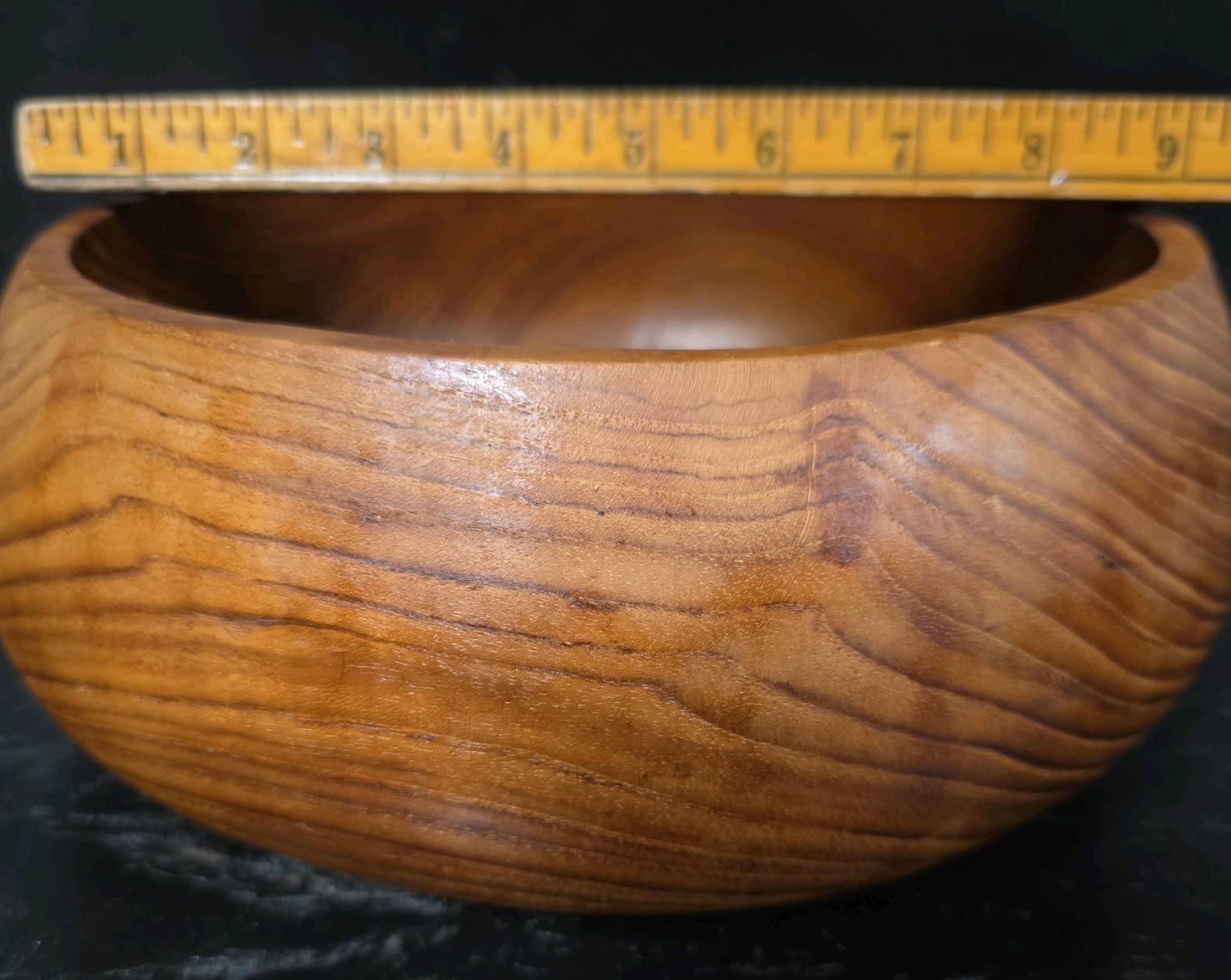 Beautiful Hand Turned Wooden Bowl 9” Diameter Teak wood Beautiful Hand Turned Wooden Bowl 9” Diameter Teak wood