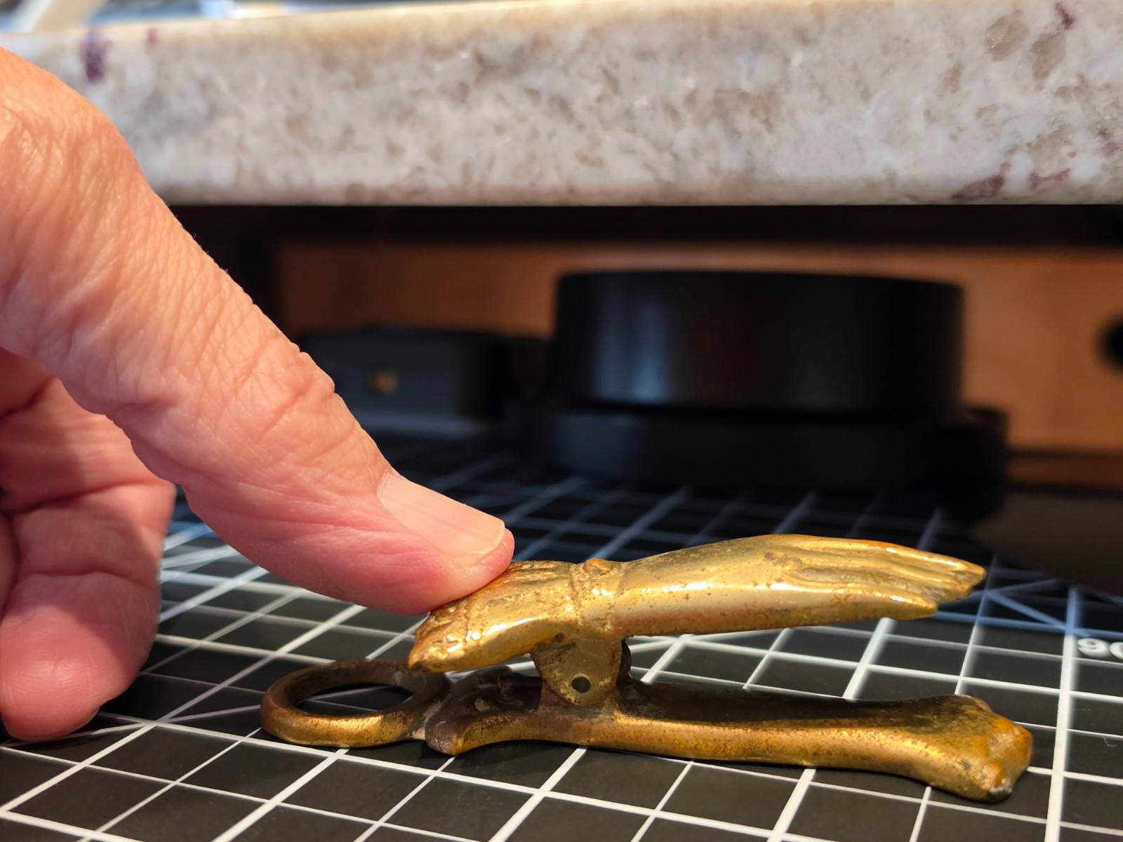 Vintage Brass Lady Hand Letter Clip Victorian Style Paper Holder Desk Clip 3.5\ Vintage Brass Lady Hand Letter Clip Victorian Style Paper Holder Desk Clip 3.5\