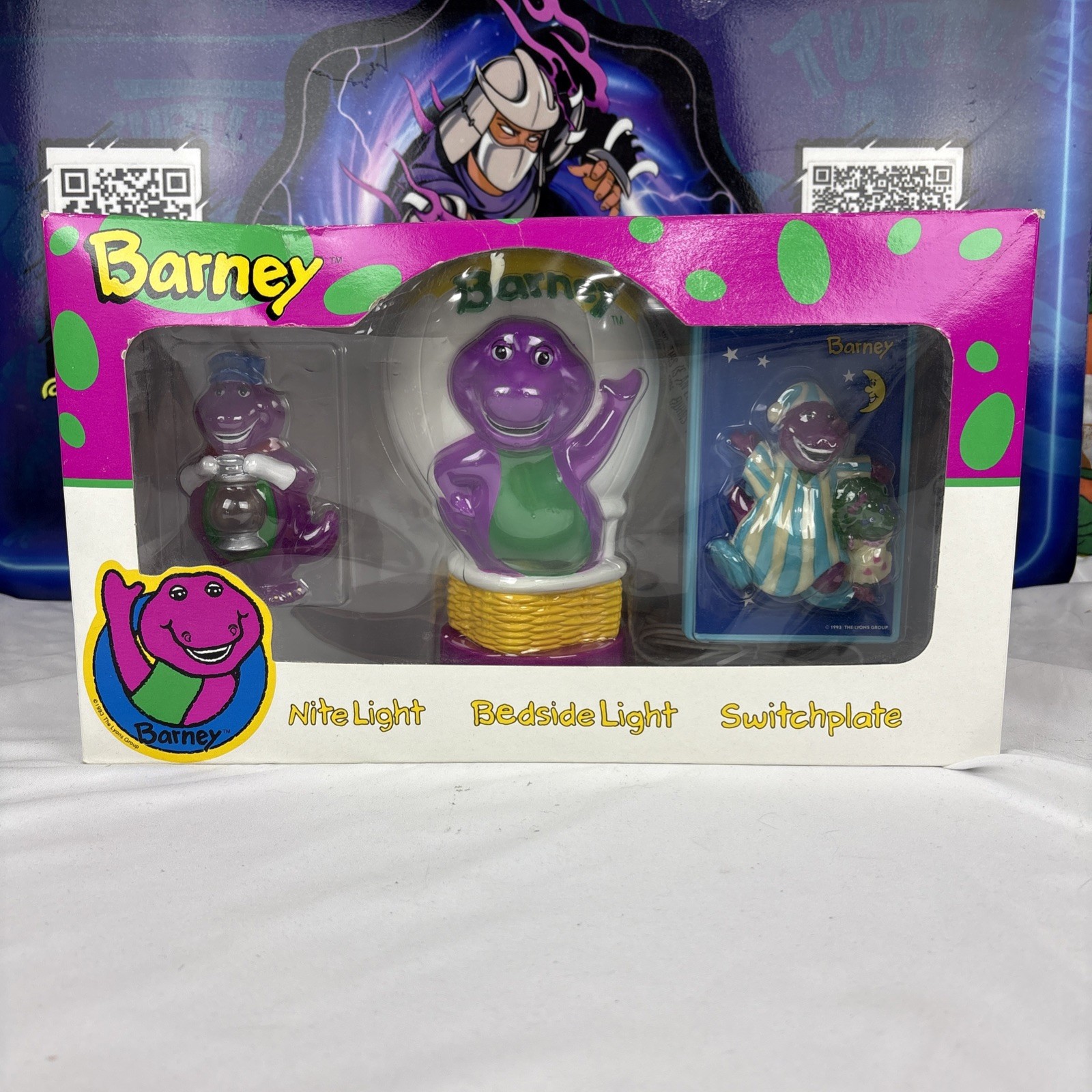 Vintage 1992 Barney Nite Light Bedside Light & Swithplate Set New NIB Vintage 1992 Barney Nite Light Bedside Light & Swithplate Set New NIB