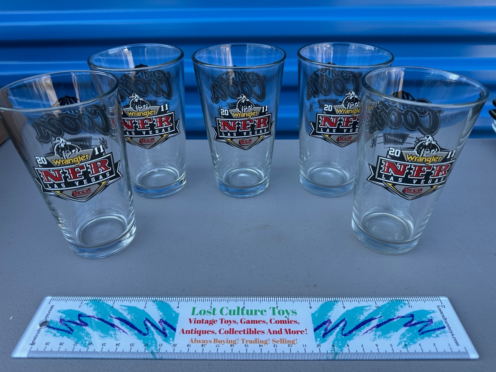 2011 Wrangler NFR Las Vegas Coors Pint Glasses Lot Of 5 2011 Wrangler NFR Las Vegas Coors Pint Glasses Lot Of 5