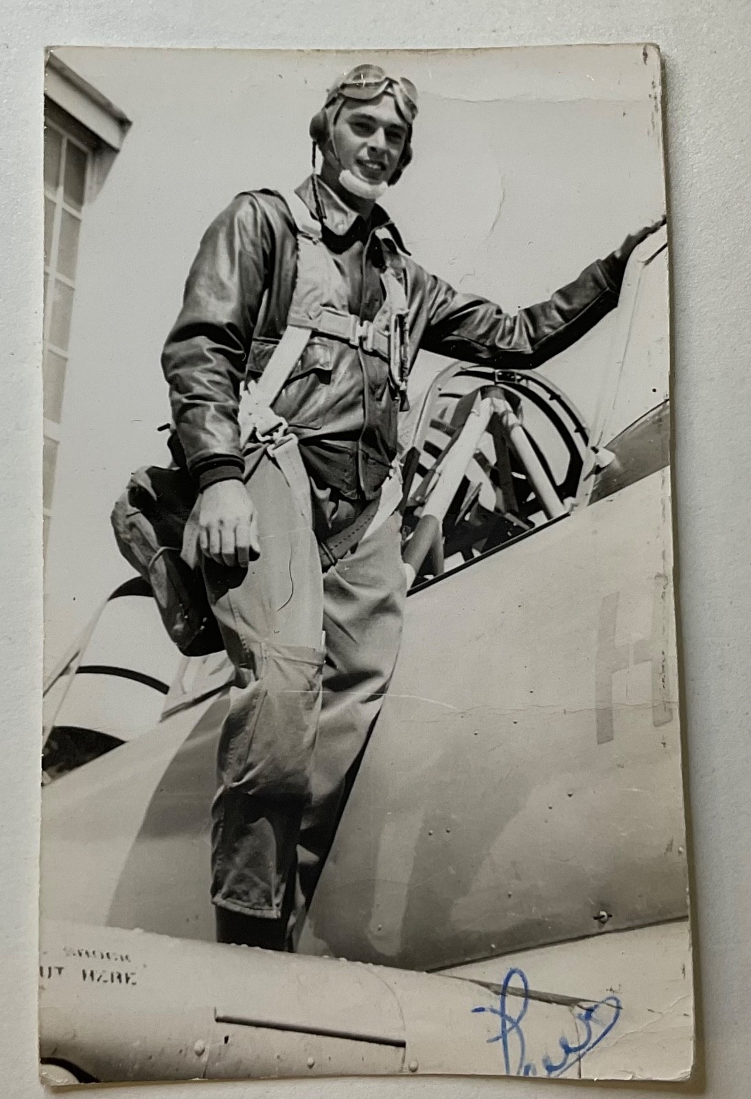 Lewis Starno Signed Vintage WWII Military Pilot Photo Cockpit Aviation Autograph