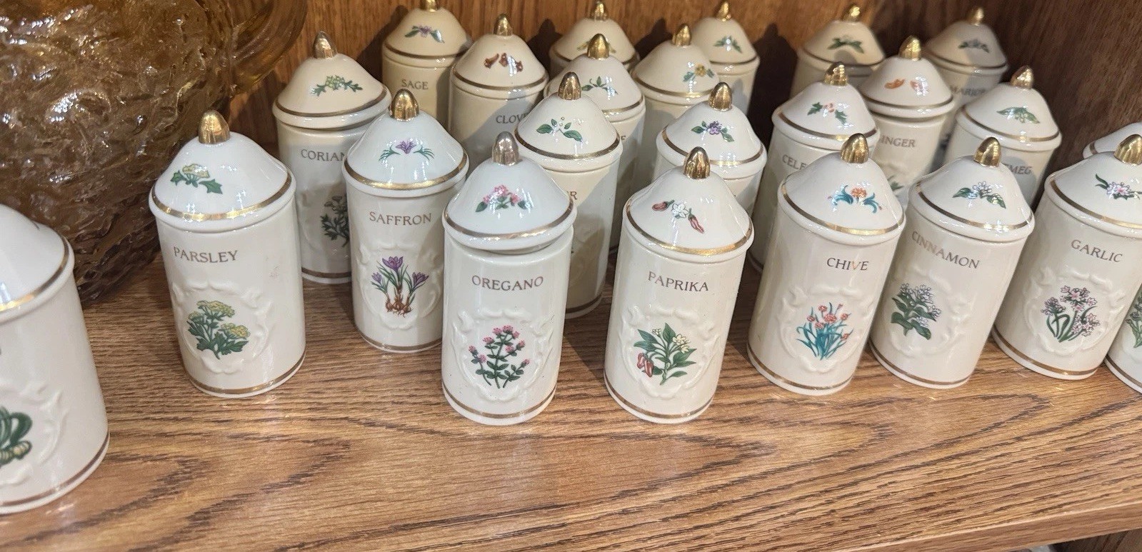 1992 Vintage Lennox Spice Garden Set Of 24 Spice Jars With Lids Complete, Unused 1992 Vintage Lennox Spice Garden Set Of 24 Spice Jars With Lids Complete, Unused
