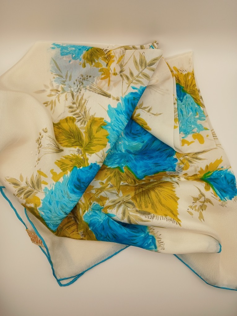 vintage Glentex square scarf 100% silk made in Japan floral pattern