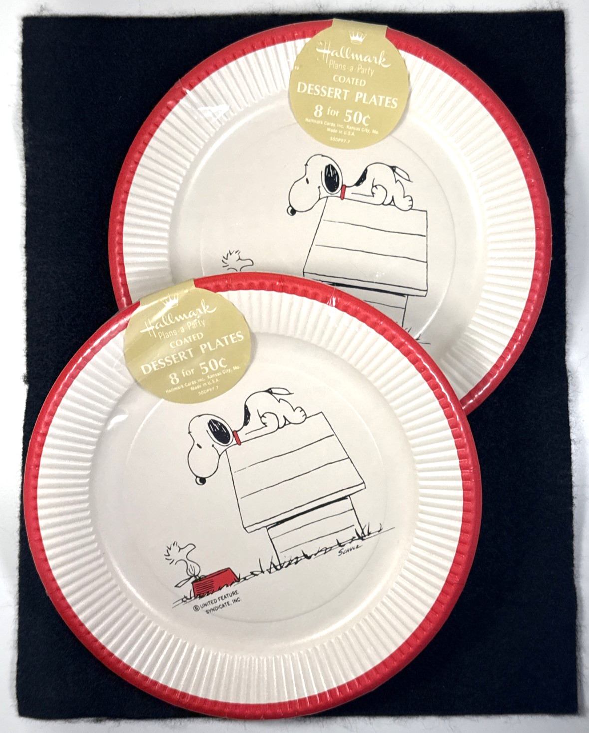 2 NOS Vintage Hallmark Snoopy & Woodstock 16 Paper Dessert Plates Sealed 7.25 2 NOS Vintage Hallmark Snoopy & Woodstock 16 Paper Dessert Plates Sealed 7.25