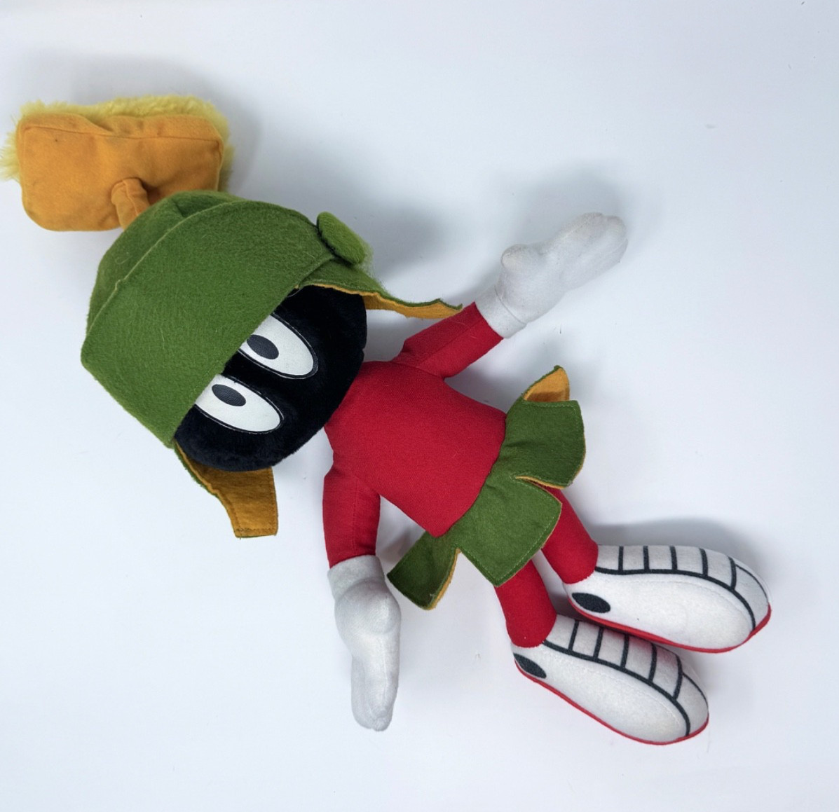 VTG 1994 ACE Novelty Marvin The Martian 21-24” Plush Toy Looney Tunes VTG 1994 ACE Novelty Marvin The Martian 21-24” Plush Toy Looney Tunes